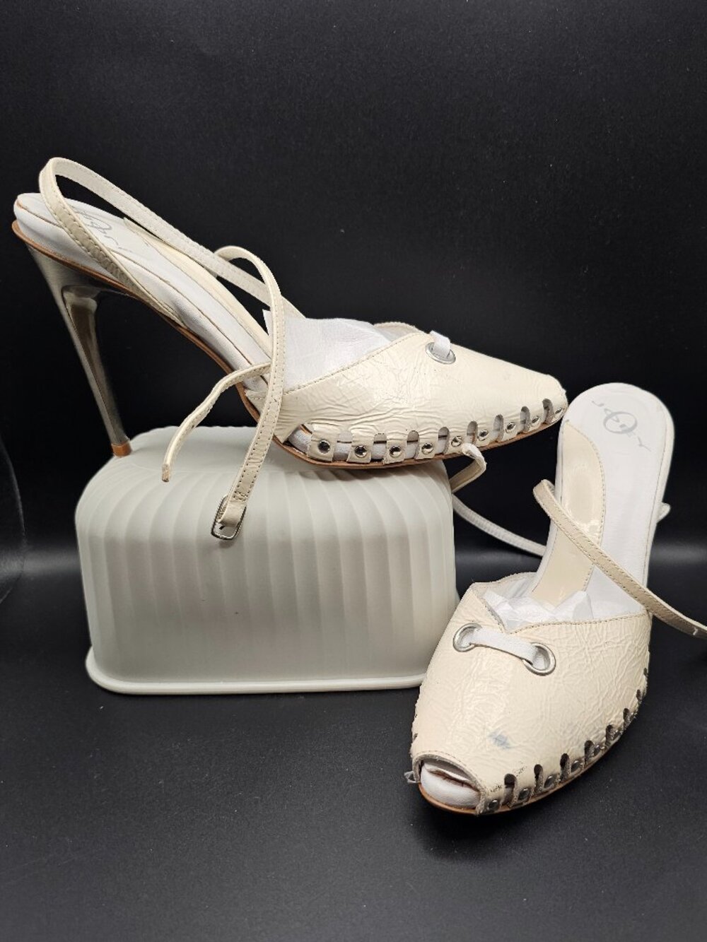 Joey Spain White Eyelet Lace‑Up Heels – Size 7 - Vintage